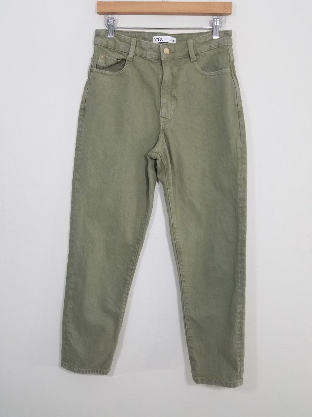 Zara High Rise Jeans Green Size 6